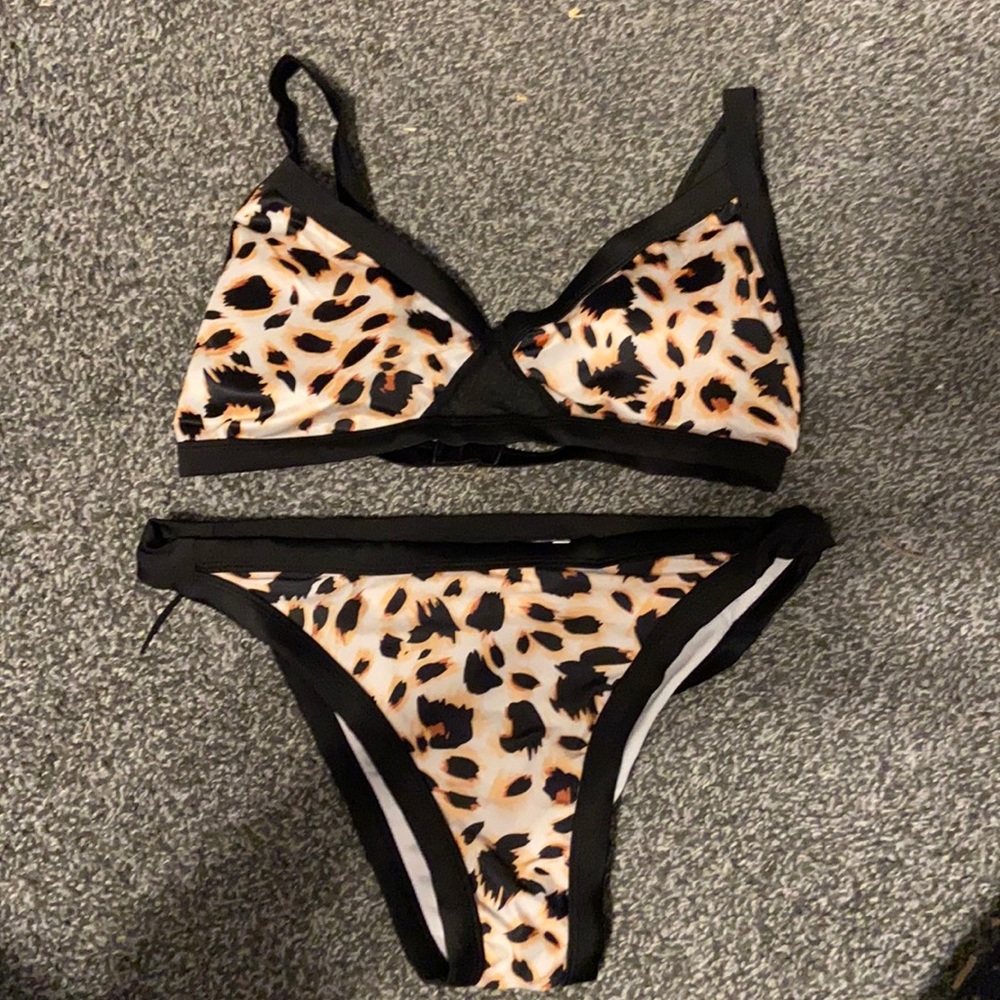 Cheetah print high waisted bikini